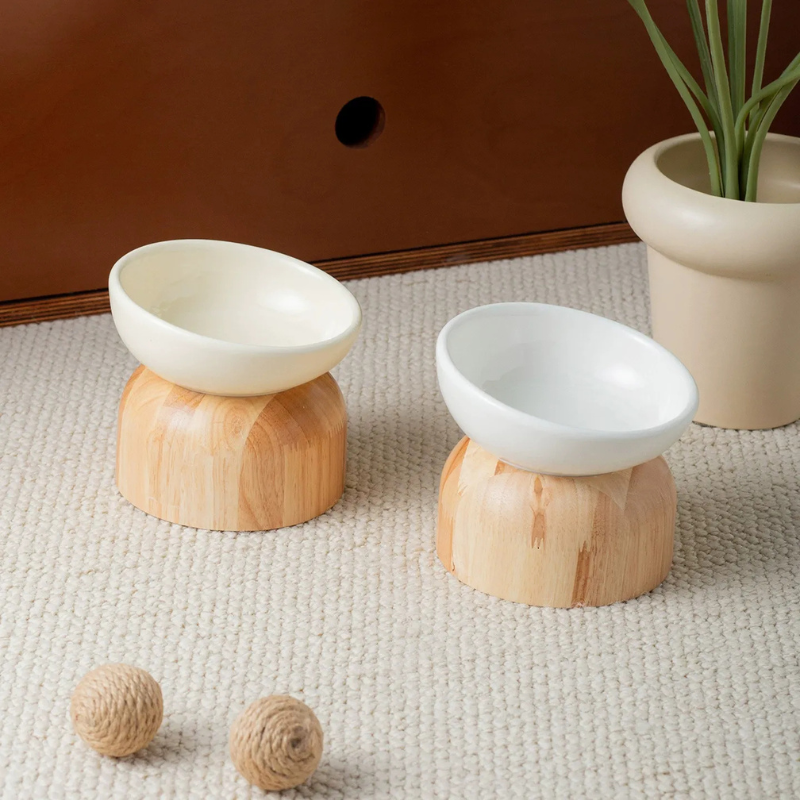 Elevated Pet Bowl with Ceramic Bowl & Oak Wood Stand 1pcs