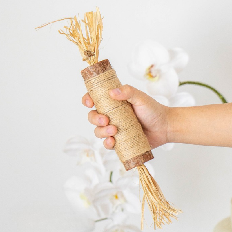 Extra Large Catnip & Silvervine Teaser Stick – Chew & Dental Toy for Cats