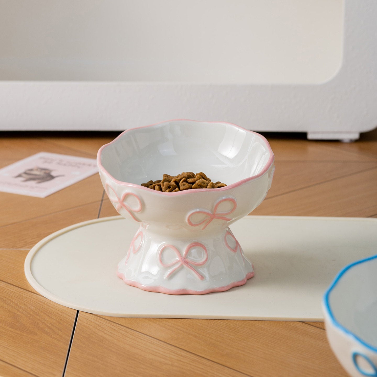 Elevated Ceramic Cat Bowl for Cats & Small Dogs – Raised Pet Food Bowl